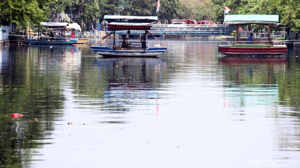 Perahu Eretan, Transportasi Tradisional di Ibu Kota