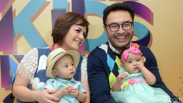 Cynthia Lamusu, Surya, dan anak kembarnya