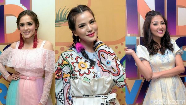 Pesona Para Seleb Hot Mom Tanah Air