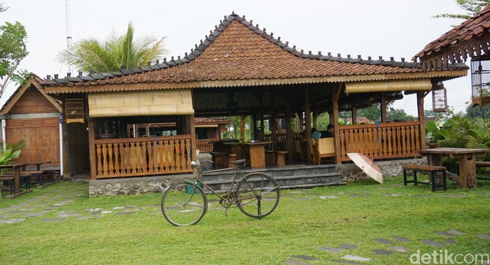 Wedang Kopi: Menatap Hijau Sawah Sambil Nikmati Gereh Lombok Ijo C0a41d88-afe4-4761-99d6-8e287fe60cb1