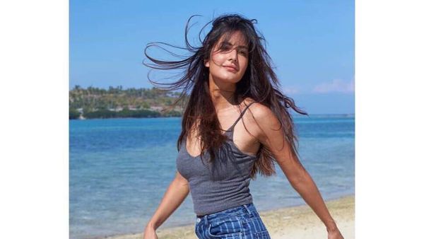 Pesona Katrina Kaif, Aktris Cantik Bollywood yang Bikin Pria Jatuh Hati
