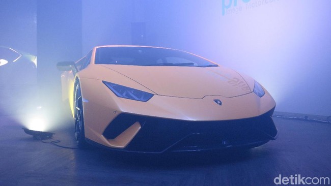 Akhir Tahun, 2 Mobil Super Mahal Meluncur di Jakarta Akhir Tahun, 2 Mobil Super Mahal Meluncur di Jakarta
