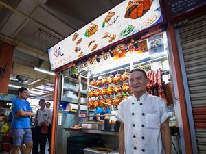 Gerai Chicken Rice Berbintang Michelin di Singapura Kini Merambah ke Melbourne