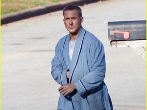 Foto Perdana Ryan Gosling Sebagai Neil Armstrong Foto Perdana Ryan Gosling Sebagai Neil Armstrong
