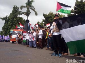 Aksi Protes Klaim Yerusalem oleh Donald Trump di Jepara