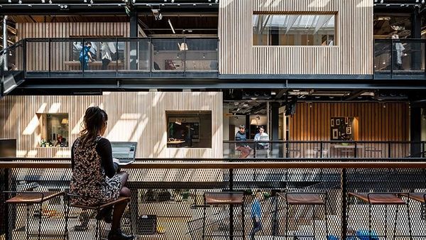 Ketika Bekas Gudang Disulap Jadi Kantor Super Keren