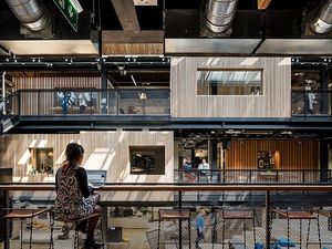 Ketika Bekas Gudang Disulap Jadi Kantor Super Keren