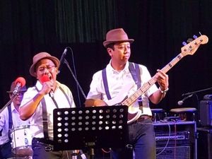 Ketum PPP Ngejam Bareng Alumni SMA 1 Yogyakarta