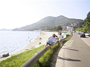 Ya Ampun! Korut Buang Ranjau Darat Ke Pantai Korsel