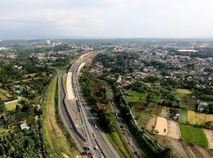 Jokowi: Bogor ke Sukabumi Harusnya Bisa Satu Setengah Jam