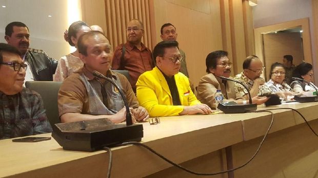 Sambut Airlangga, Dewan Pakar Golkar Ingatkan Soal Pakta Integritas