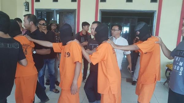 Mereka Komplotan Pembunuh dan Pemerkosa karena Cinta Ditolak