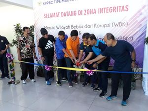 Lawan Korupsi, Bea Cukai Tanjung Perak Canangkan Zona Integritas Lawan Korupsi, Bea Cukai Tanjung Perak Canangkan Zona Integritas