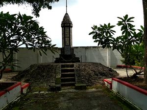 Monumen Potlot yang Tak Banyak Diketahui Generasi Jaman Now