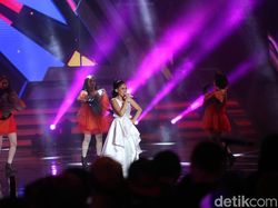 Kotak, Slank, hingga Ayu Ting Ting Panaskan Pembukaan Hut Transmedia 16