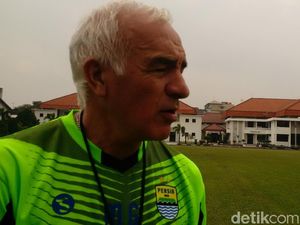 Lawan PSM, Laga Wajib Menang untuk Persib