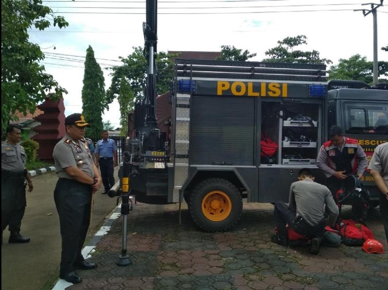 Belum Ada Laporan Kerusakan Gempa, Polres Sukabumi Siagakan Tagana Belum Ada Laporan Kerusakan Gempa, Polres Sukabumi Siagakan Tagana