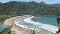 Foto: Surga Surfing di Malang Selatan