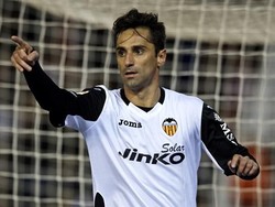 Jonas Goncalves Oliveira bermain untuk Gremio pada 2007-2011, sebelum memperkuat Valencia dan Benfica. (Manuel Queimadelos Alonso/Getty Images)