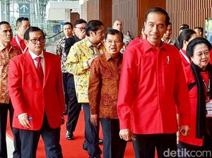 Jokowi Masih Belum Bersikap soal Airlangga dan Khofifah