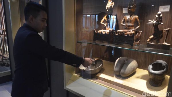 Foto: Kelapa Penawar Racun Peninggalan Raja Pertama Cirebon