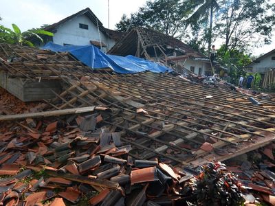 Rumah yang Rusak Akibat Gempa Tasikmalaya