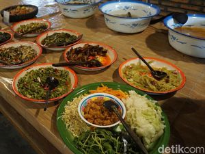 Yuk, Buka Puasa Bareng di 5 Tempat Asyik dan Unik Ini!