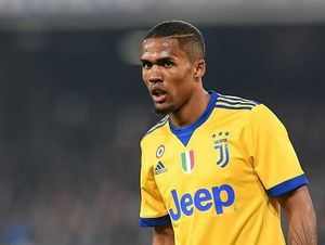 Juventus Tersingkir dari Liga Champions, Douglas Costa: Perjuangan Masih Berlanjut