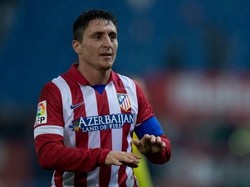 Cristian Rodriguez merupakan winger asal Uruguay. Dia sempat tampil oke saat bermain untuk Atletico Madrid, namun mengalami penurunan hingga dipinjamkan ke Parma dan Gremio pada 2015. (Gonzalo Arroyo Moreno/Getty Images)