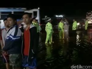 Warga Sumedang Diguncang Gempa Saat Banjir