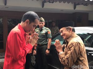 Jokowi Pastikan Pemerintah Beri Bantuan Terbaik Bagi Habibie Jokowi Pastikan Pemerintah Beri Bantuan Terbaik Bagi Habibie