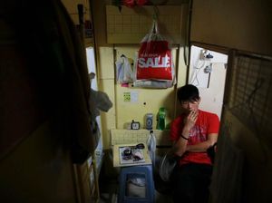 Sulit Punya Rumah, Orang-orang ini Tinggal di Hunian Sempit Sulit Punya Rumah, Orang-orang ini Tinggal di Hunian Sempit