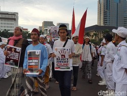 Massa Aksi Bela Palestina Terus Berdatangan ke Monas
