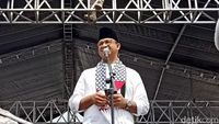 Foto: Saat Anies Baca Puisi dan Berorasi di Aksi Bela Palestina