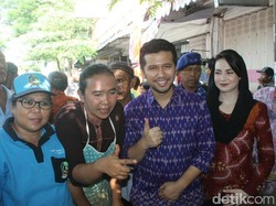 Emil Dardak Blusukan di Banyuwangi, Pedagang Pasar Fokus ke Arumi