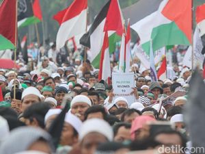 Gambaran Aksi Bela Palestina di Kedubes Amerika Serikat