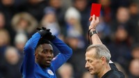 Dari Leicester City ada satu pemain. Wilfred Ndidi mencatatkan jarak 408,3 kilometer. (Foto: Carl Recine/Action Images via Reuters)