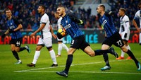 Hanya semenit berselang, Inter Milan langsung menyamakan skor lewat Mauro Icardi (Alessandro Garofalo/Reuters)