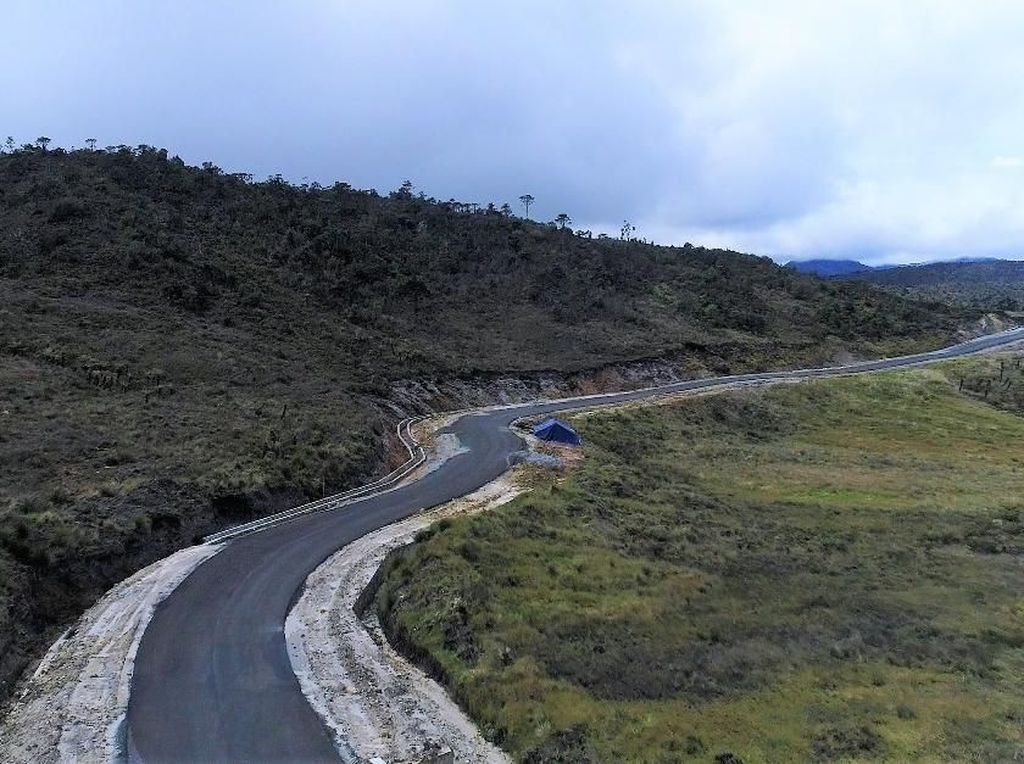 Kendala Medan Sulit, 190 Km Jalan Perbatasan Papua Belum Tembus Kendala Medan Sulit, 190 Km Jalan Perbatasan Papua Belum Tembus