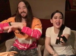 DJ Steve Aoki Dinner dengan Syahrini Sebelum DWP 2017