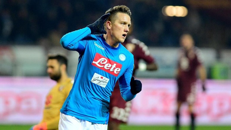 Kalahkan Torino, Napoli Rebut Puncak Klasemen dari Inter Kalahkan Torino, Napoli Rebut Puncak Klasemen dari Inter