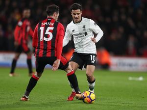 Tarian Coutinho di Vitality Stadium