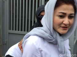 Deisti Istri Novanto Kembali Diperiksa KPK