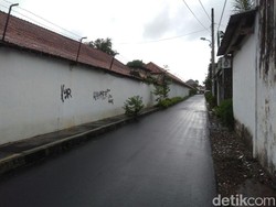 Ternyata Ini Dia Pelaku Corat-coret Pura Pakualaman di Yogya