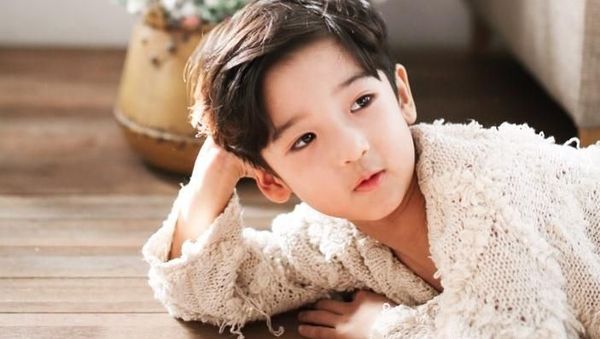 7 Bocah Menggemaskan Asal Korea yang Sukses Jadi Model