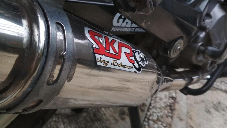 Suzuki Shogun Axelo R Ini Menolak Punah
