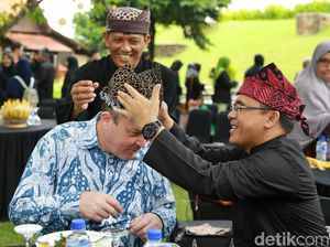 Undang Konjen Australia, Bupati Anas Incar Turis Negeri Kanguru Undang Konjen Australia, Bupati Anas Incar Turis Negeri Kanguru