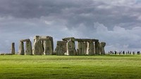 Kok Bisa, Batu Altar Stonehenge Seberat 6 Ton Pindah 700 Km Lintas Inggris?