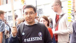 Throwback! Aksi Fadli Zon Bela Palestina di London 15 Tahun Lalu