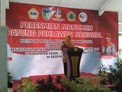 Tentukan Visi-Misi di Pilgub Jatim, Khofifah Turun ke Lapangan